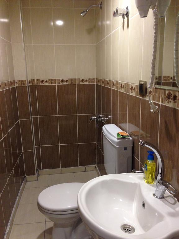 Istiklal Hotel Шанлыурфа Номер фото