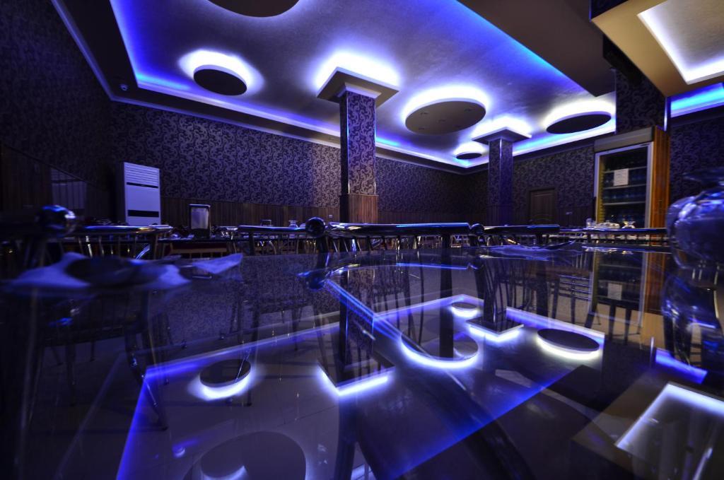 Istiklal Hotel Шанлыурфа Экстерьер фото